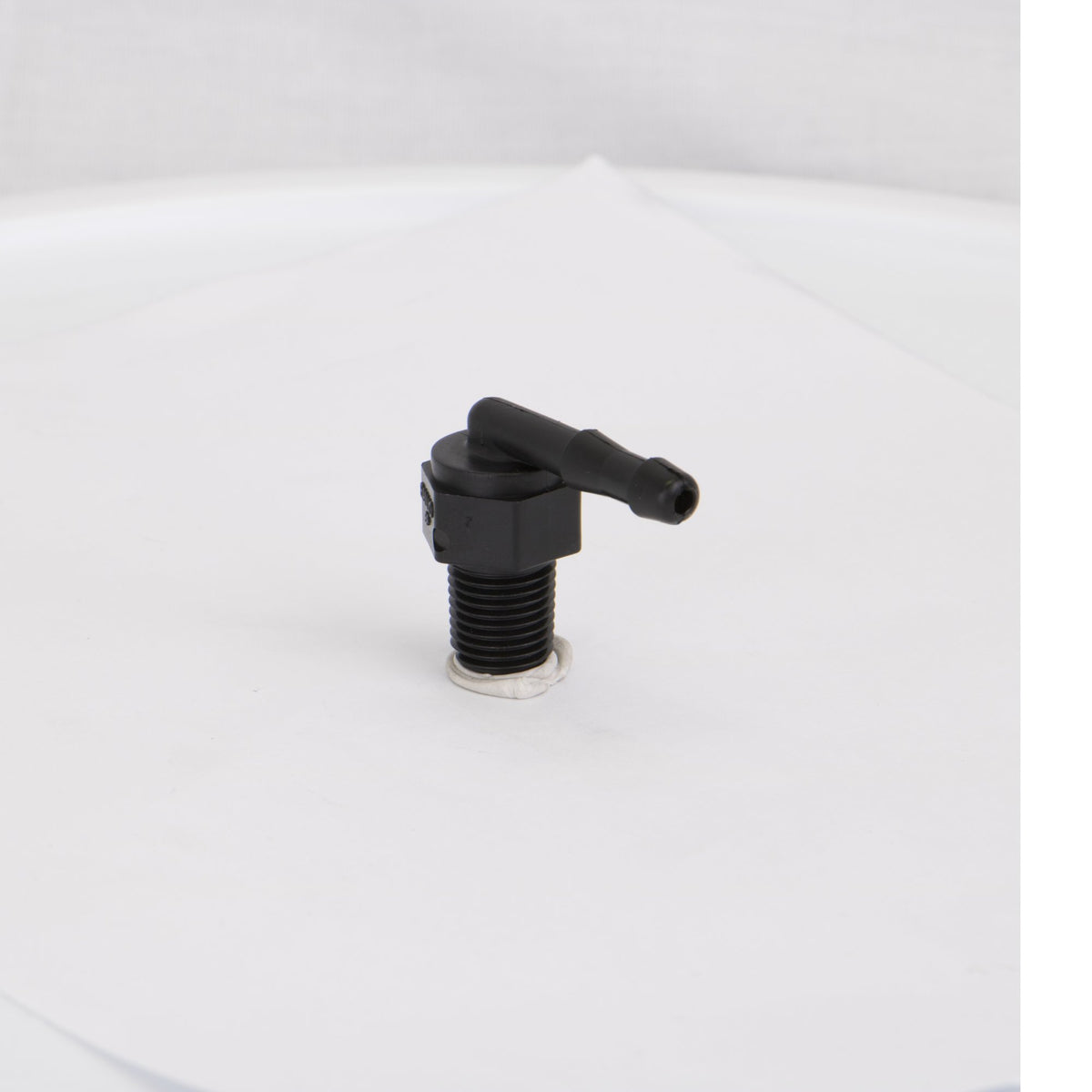 Banjo HB025-90 — 1/4" Male Thread x 1/4" 90° Hose